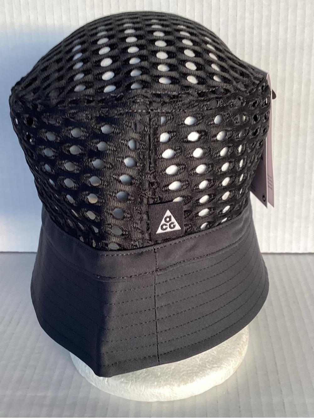 Nike all-conditions gear ACG radical airflow bucket hat NWT size medium